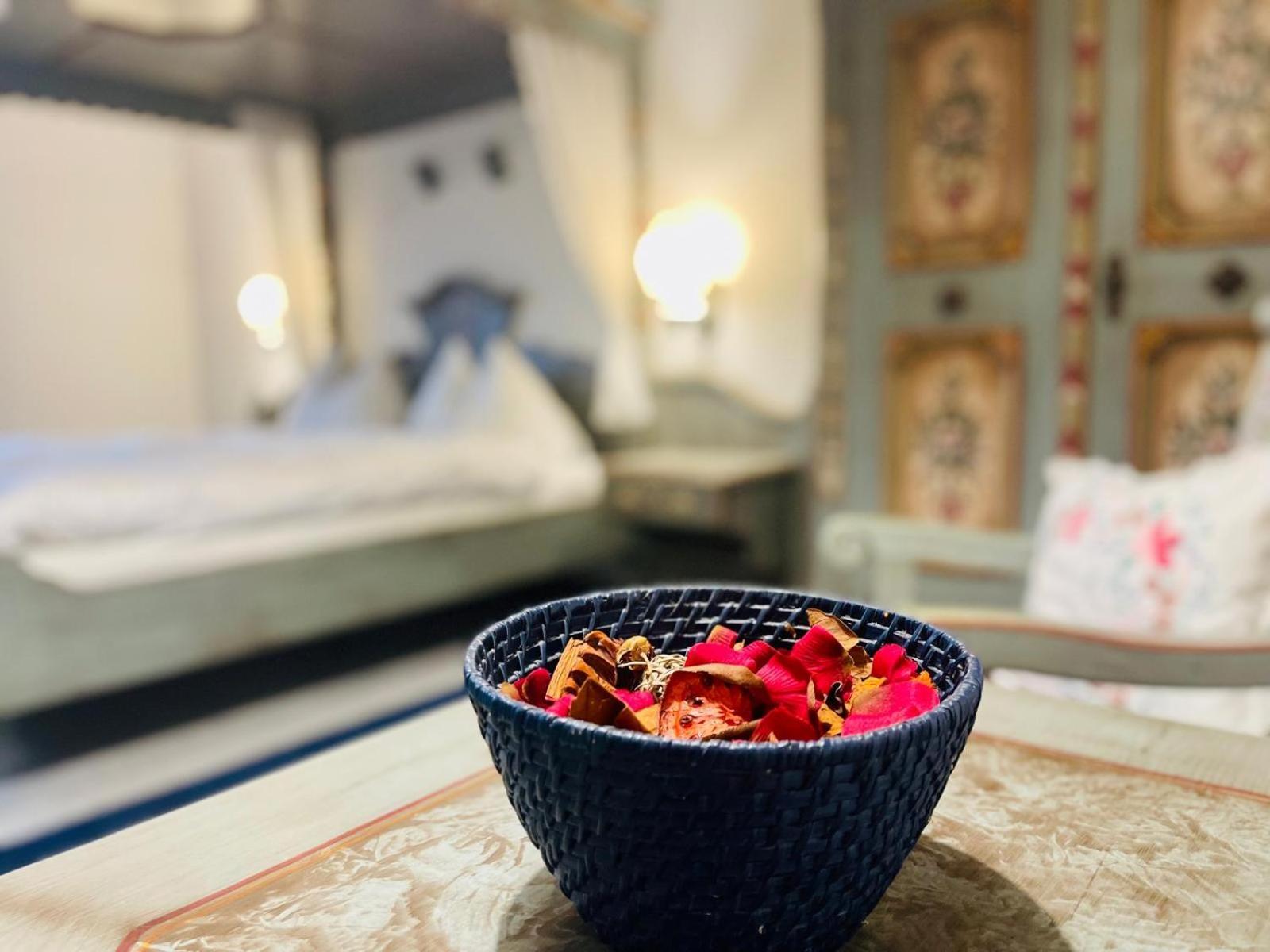 Le Cavalier Hotell Soyhières Eksteriør bilde